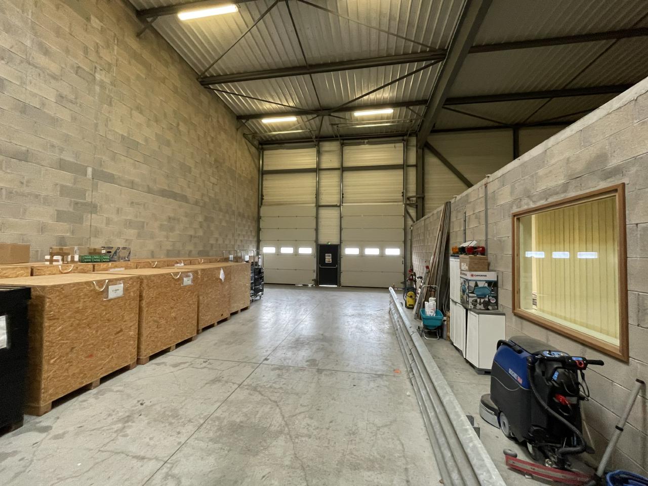 Local d'activité Longvic 527m² Location local d'activité Longvic Côte-d'Or OLACT2422735 3